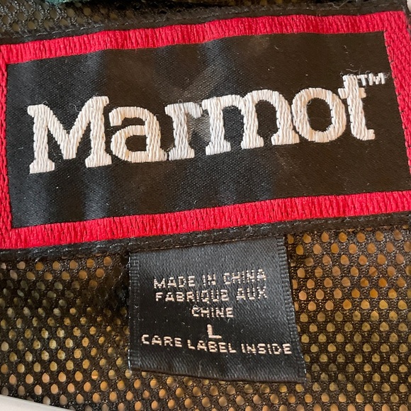 Marmot Forest Green and Charcoal Raincoat - Picture 5 of 7